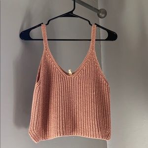 Soft pink knit tank top sz small